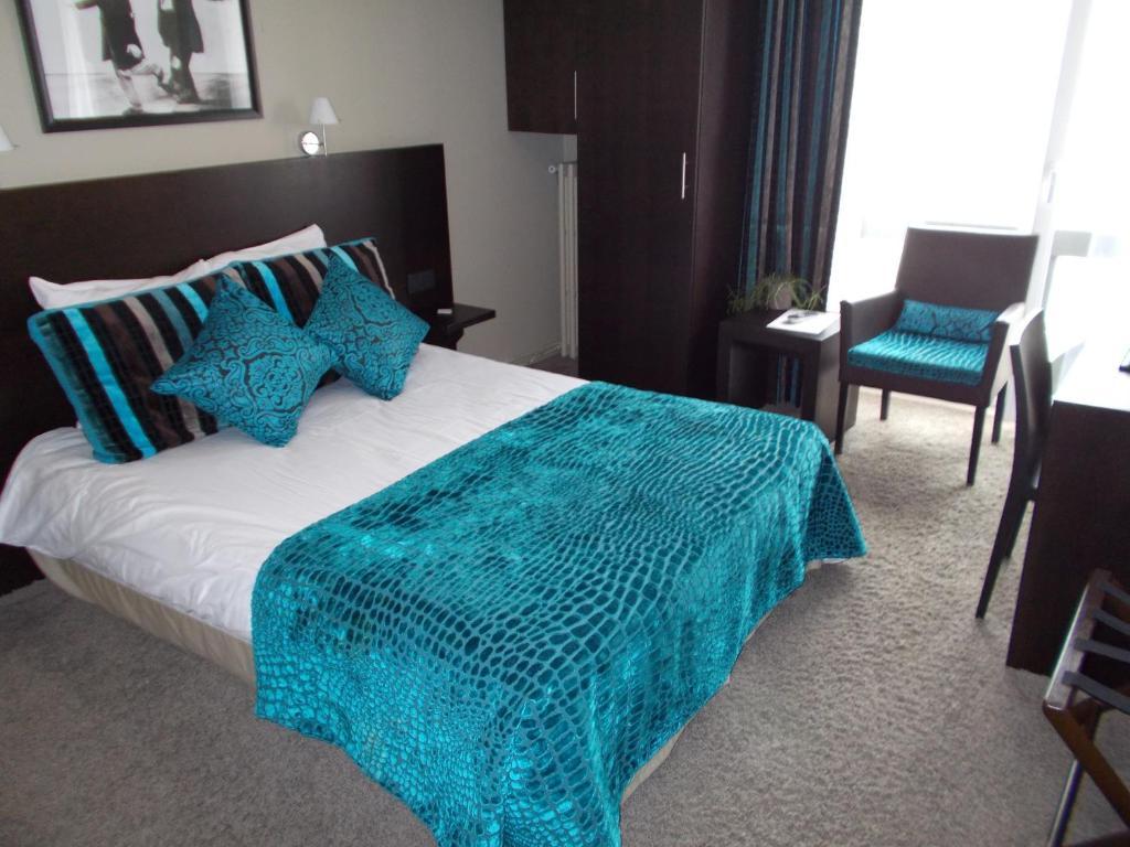 Standard Single Room Sea View