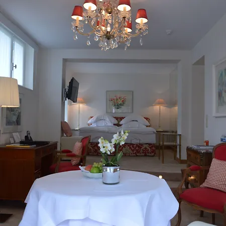 Hotel Manoir Du Dragon-3
